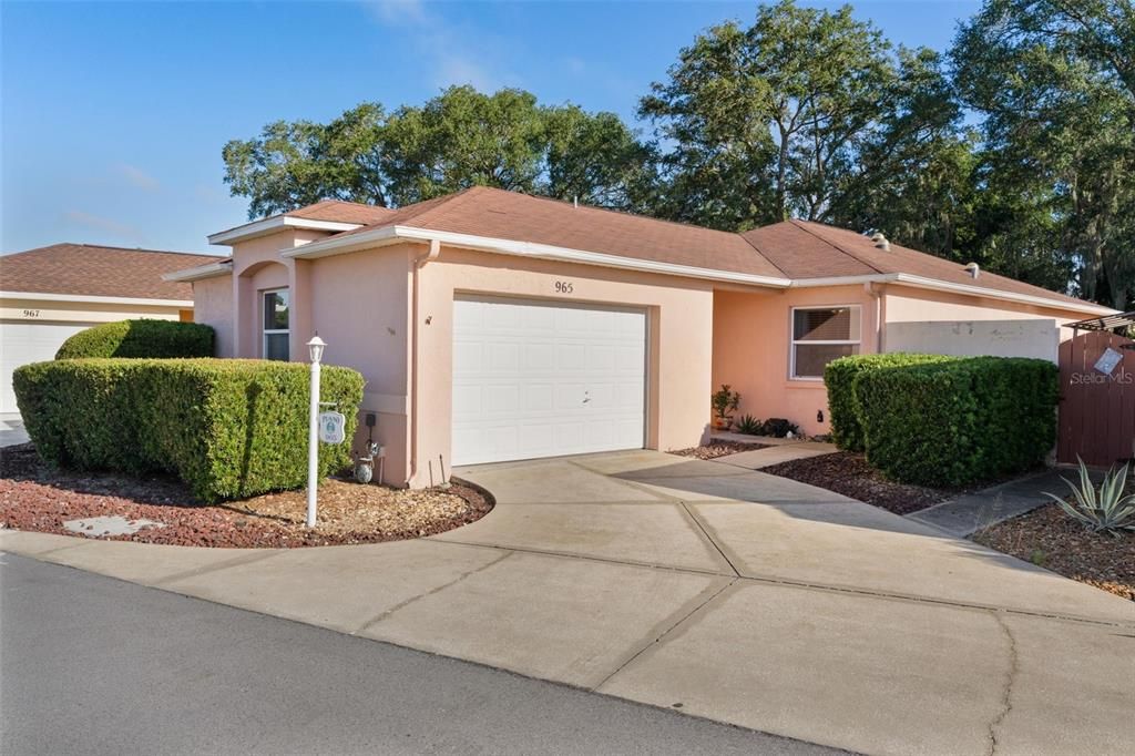 For Sale: $268,900 (2 beds, 2 baths, 1156 Square Feet)