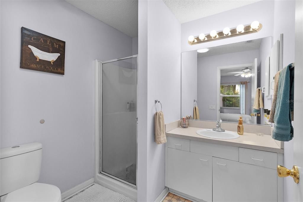 For Sale: $268,900 (2 beds, 2 baths, 1156 Square Feet)
