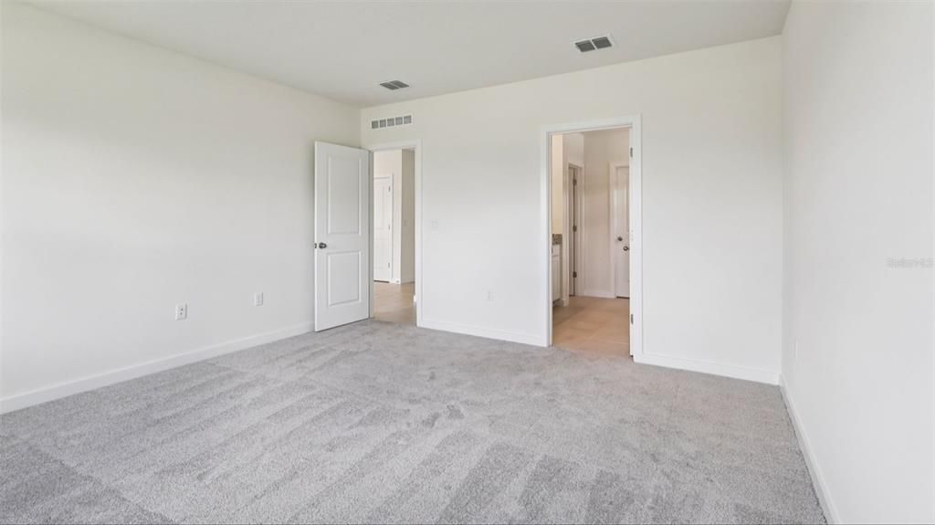 En Venta: $334,370 (4 camas, 2 baños, 1814 Pies cuadrados)