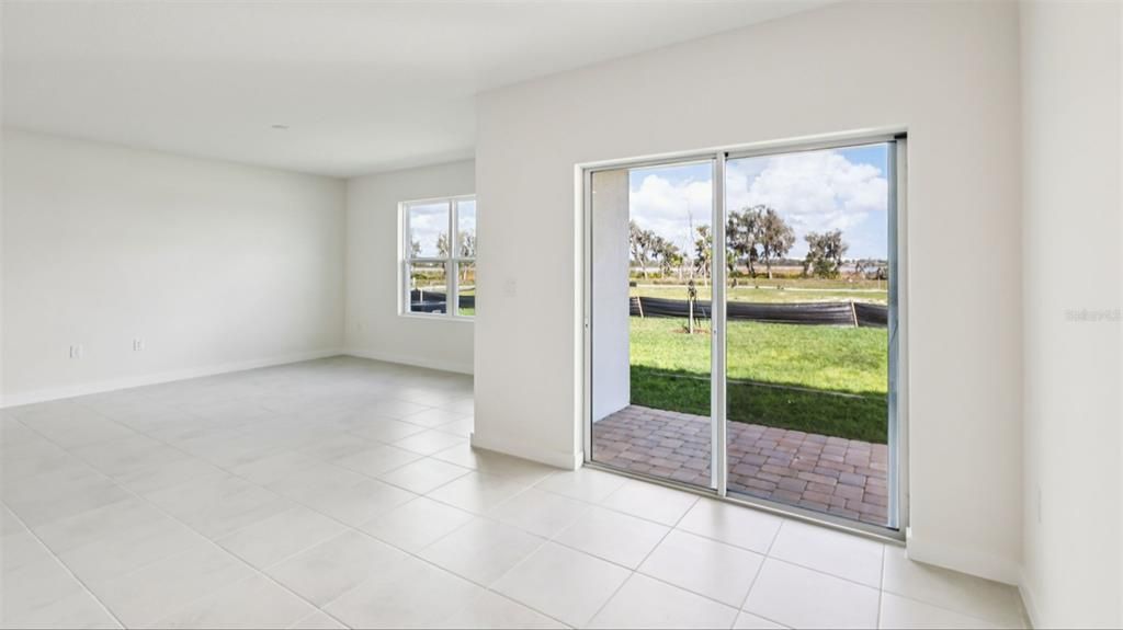 En Venta: $334,370 (4 camas, 2 baños, 1814 Pies cuadrados)