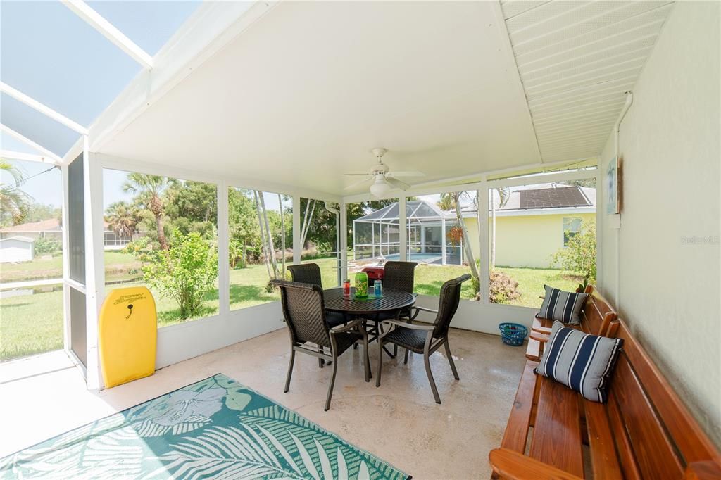 For Rent: $4,500 (2 beds, 2 baths, 1050 Square Feet)
