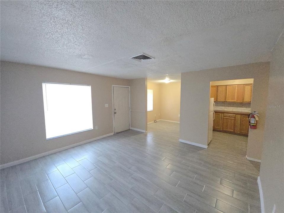 For Sale: $320,000 (4 beds, 0 baths, 1813 Square Feet)