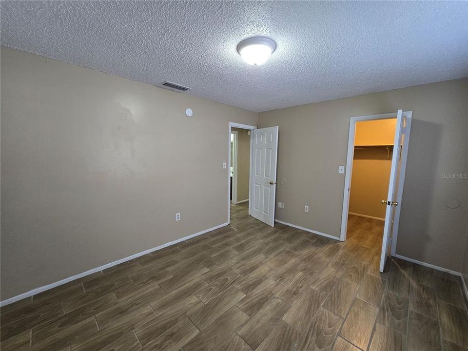 For Sale: $320,000 (4 beds, 0 baths, 1813 Square Feet)