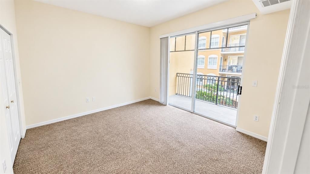 For Rent: $2,195 (2 beds, 2 baths, 1084 Square Feet)