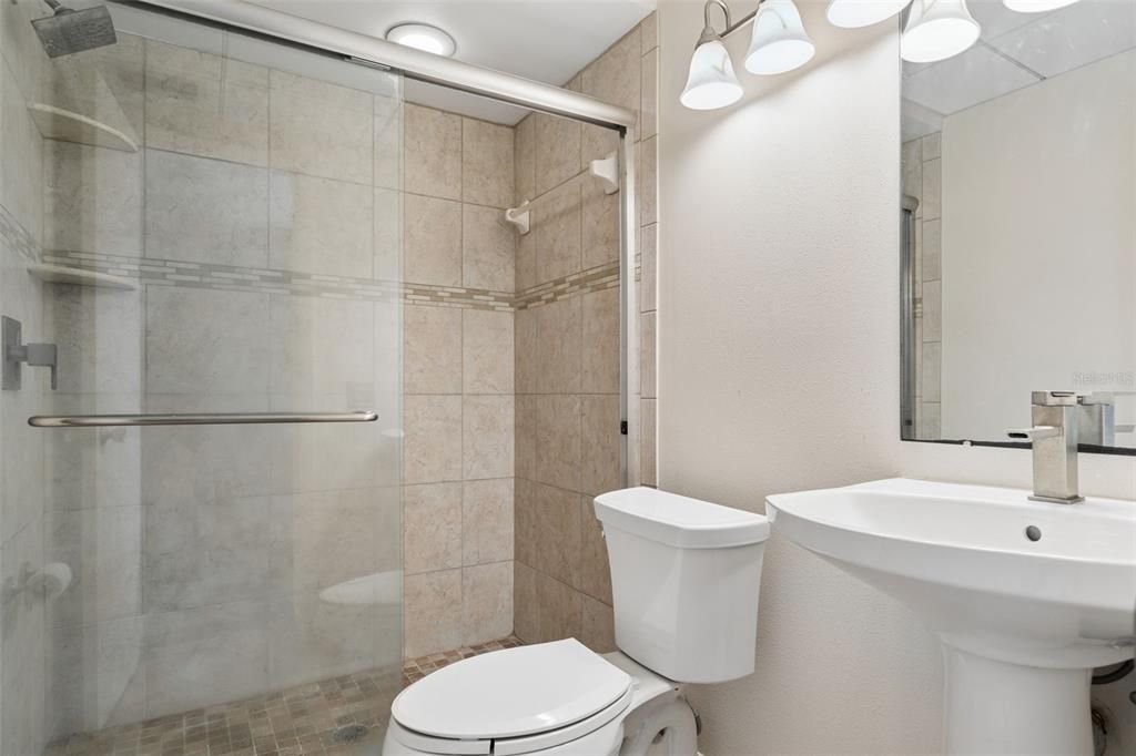 For Sale: $599,000 (2 beds, 2 baths, 1264 Square Feet)