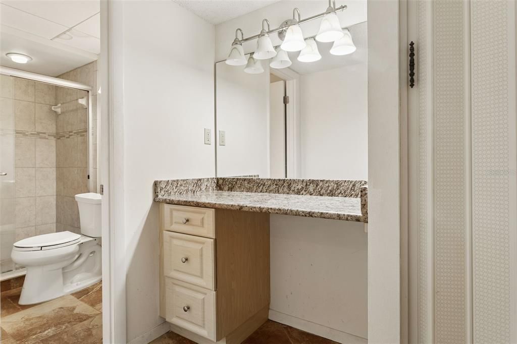 For Sale: $599,000 (2 beds, 2 baths, 1264 Square Feet)