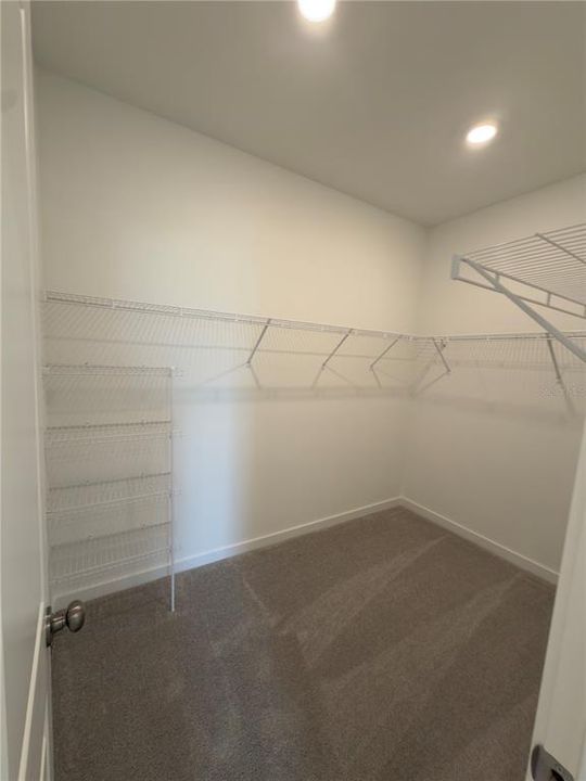 En Renta: $2,200 (3 camas, 2 baños, 2175 Pies cuadrados)