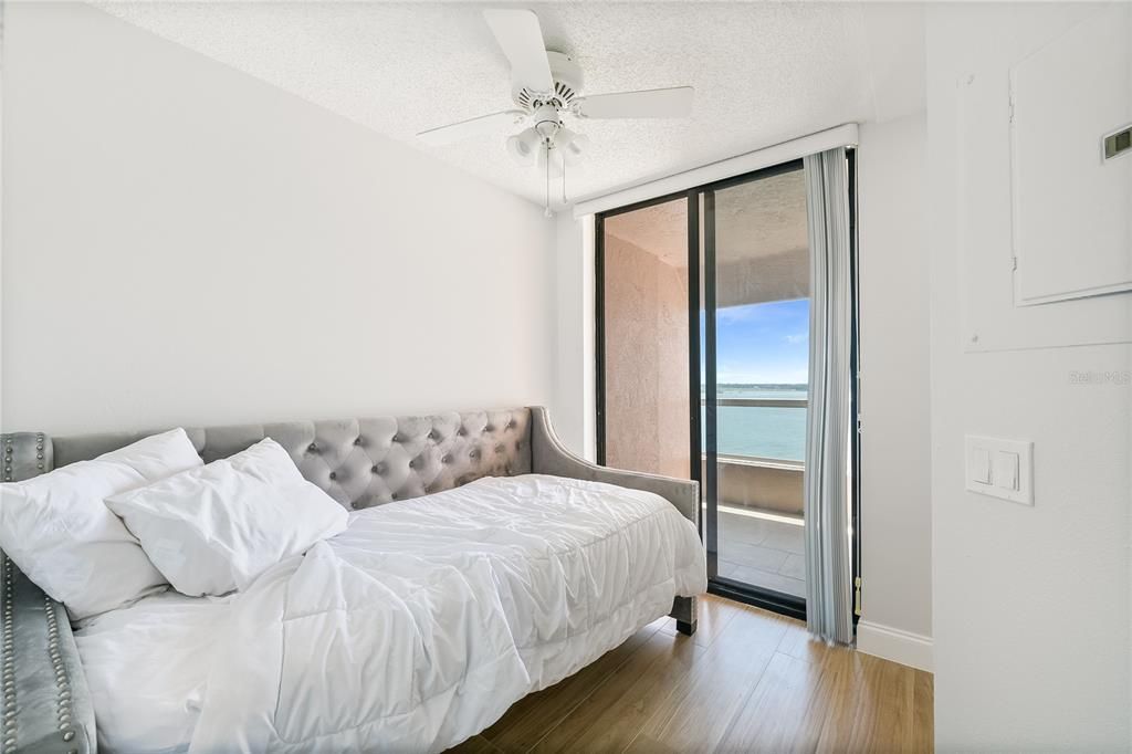 For Rent: $7,000 (3 beds, 2 baths, 1570 Square Feet)
