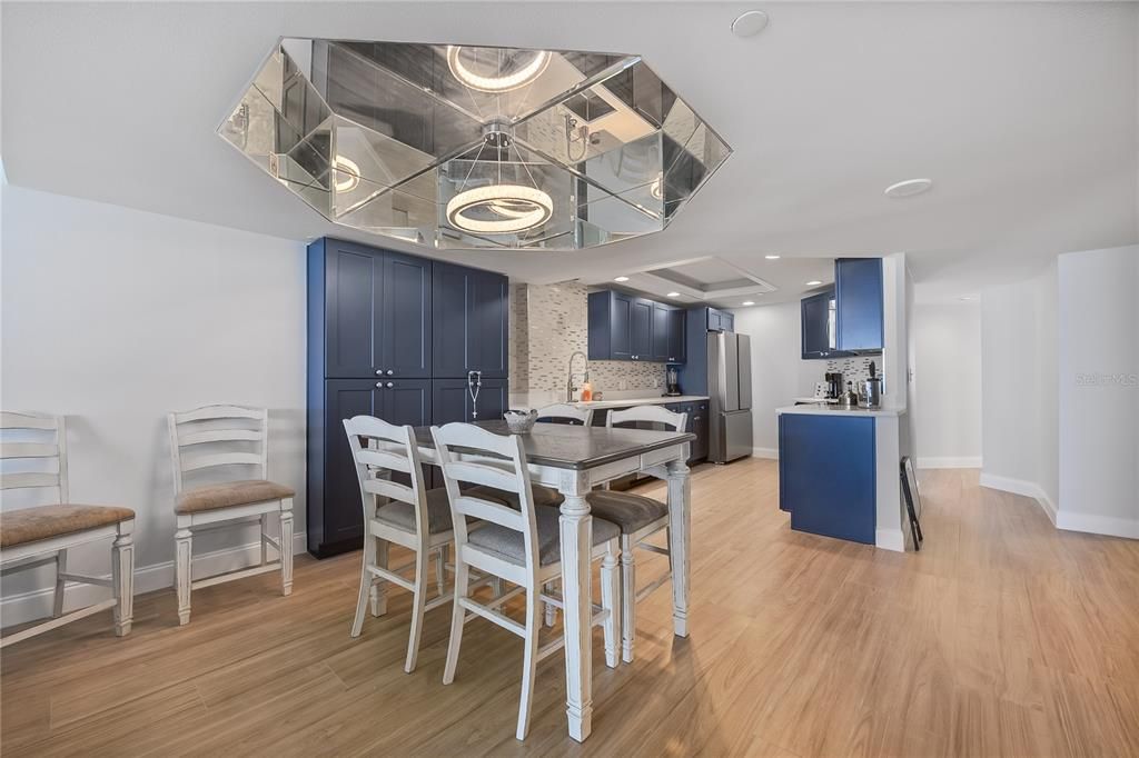 For Rent: $7,000 (3 beds, 2 baths, 1570 Square Feet)