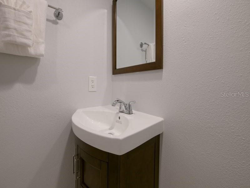 For Rent: $7,000 (3 beds, 2 baths, 1570 Square Feet)