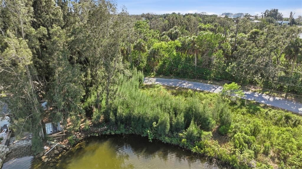 待售: $74,990 (0.13 acres)