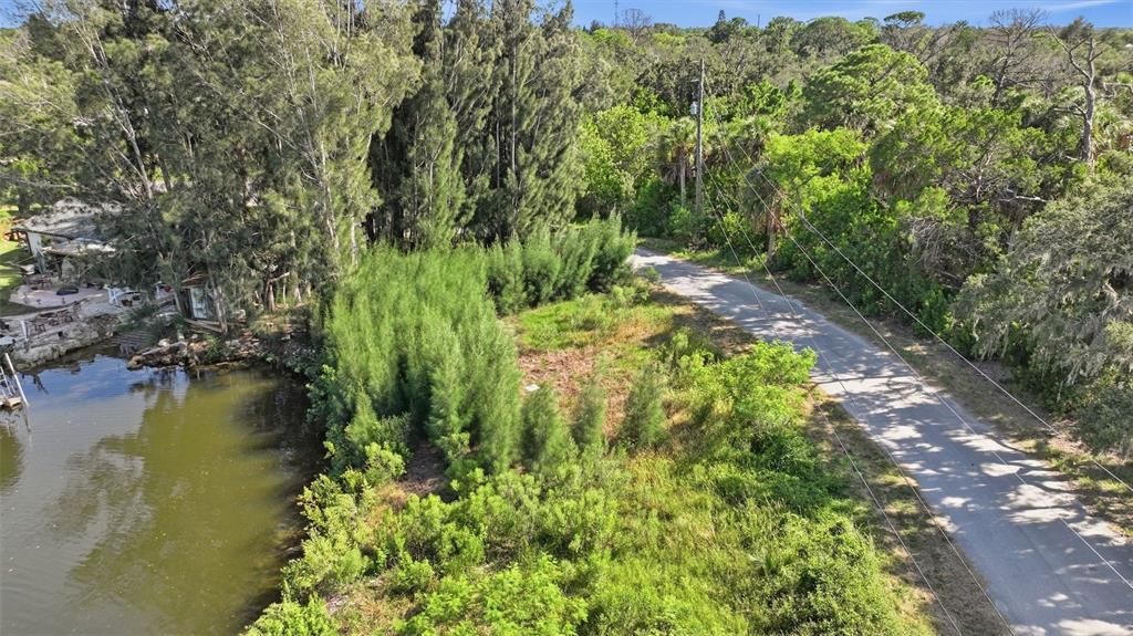 待售: $74,990 (0.13 acres)
