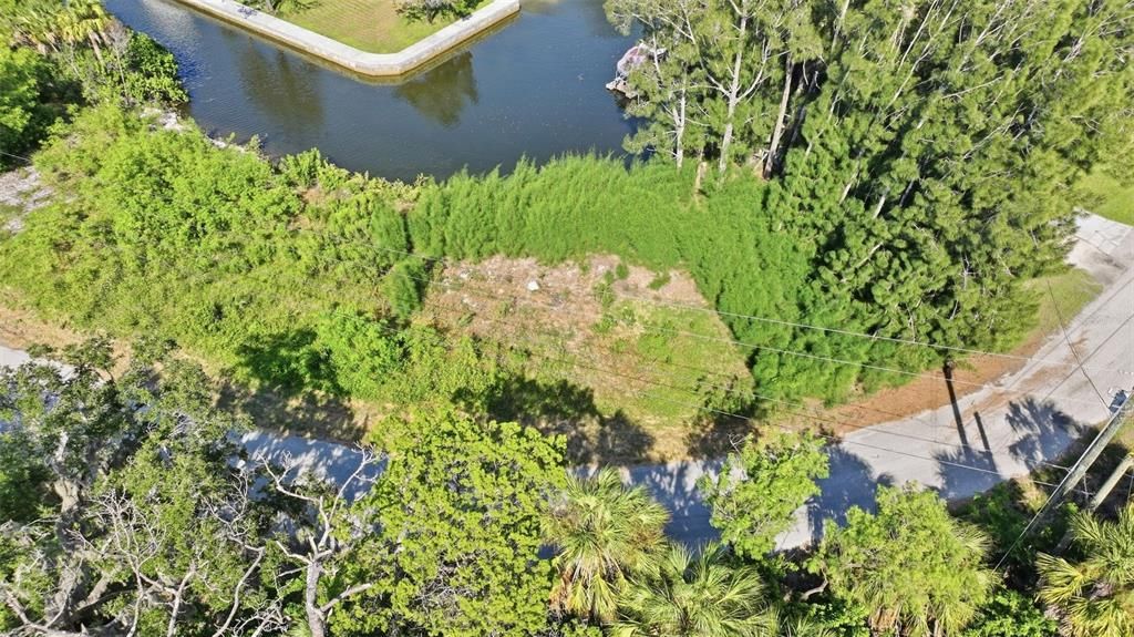 待售: $74,990 (0.13 acres)