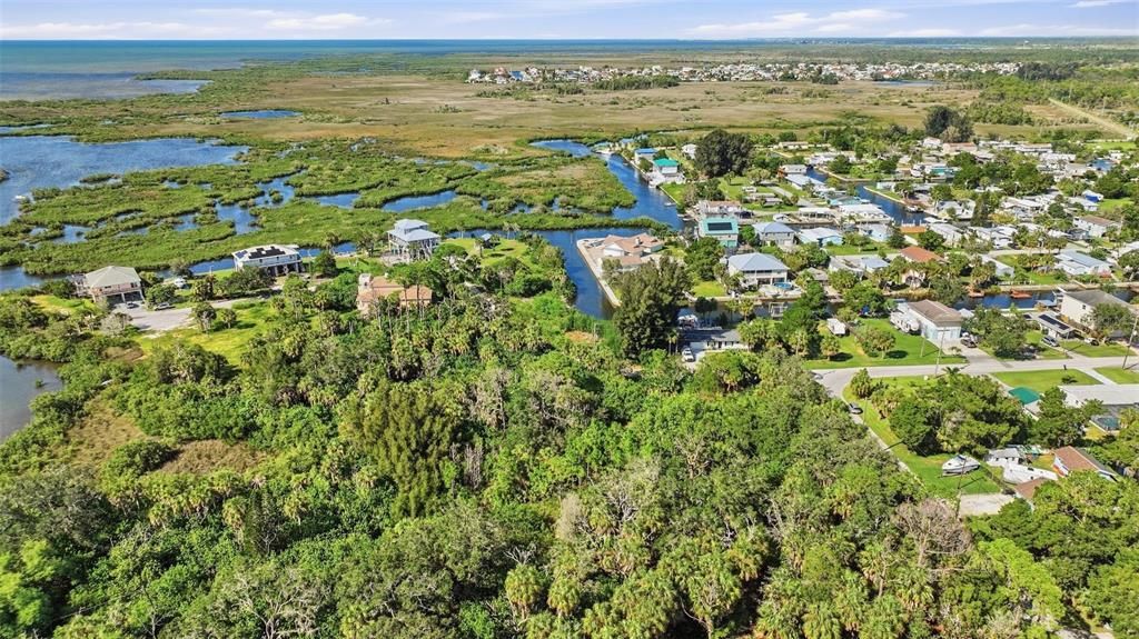 待售: $74,990 (0.13 acres)