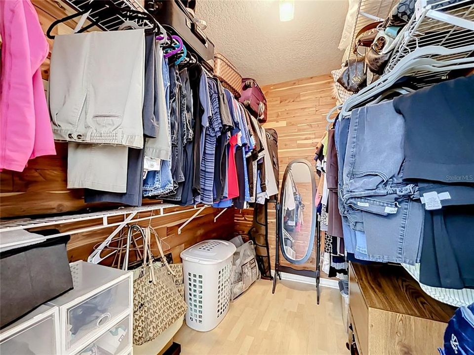 En Venta: $336,900 (2 camas, 2 baños, 1650 Pies cuadrados)
