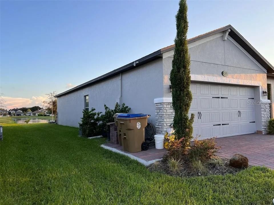 For Rent: $2,750 (4 beds, 2 baths, 1754 Square Feet)
