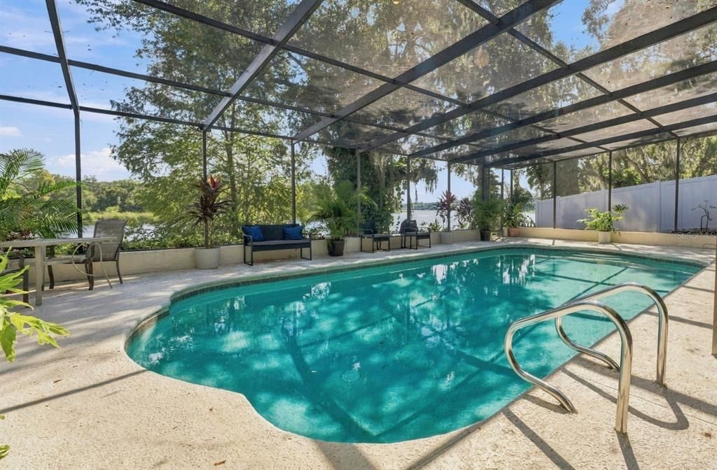 En Venta: $799,000 (4 camas, 3 baños, 3824 Pies cuadrados)