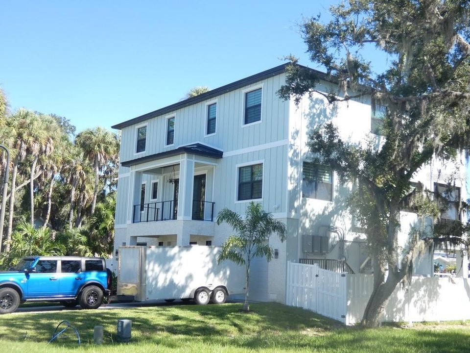 For Sale: $130,000 (0.14 acres)