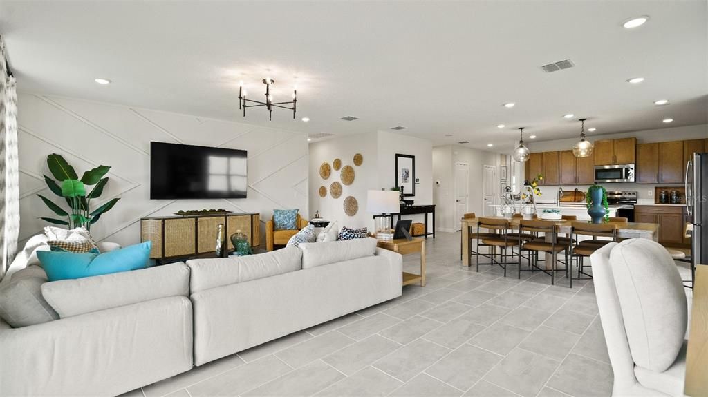 For Sale: $402,595 (4 beds, 3 baths, 2061 Square Feet)