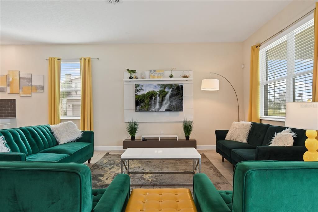 For Rent: $4,200 (8 beds, 5 baths, 3922 Square Feet)