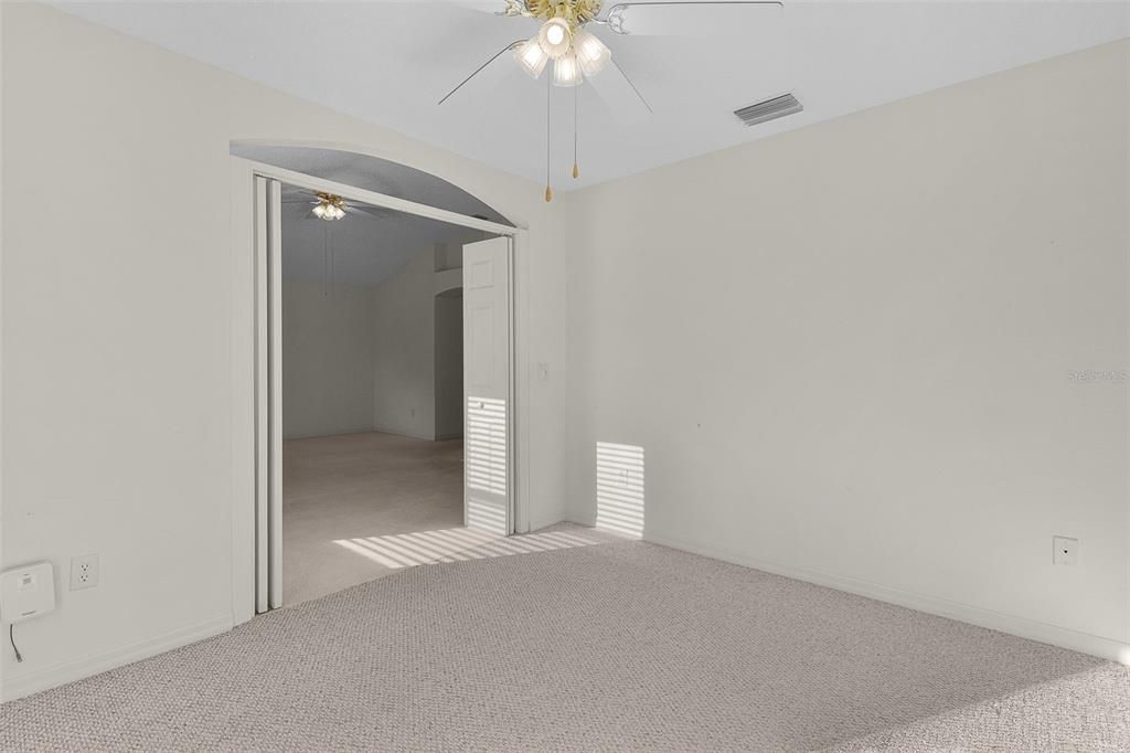 В аренду: $2,200 (3 спален, 2 ванн, 2041 Квадратных фут)