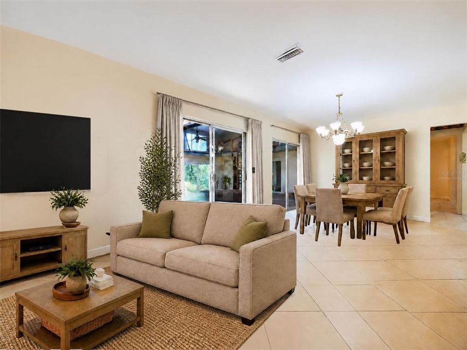 Activo con contrato: $499,000 (9 camas, 6 baños, 4140 Pies cuadrados)
