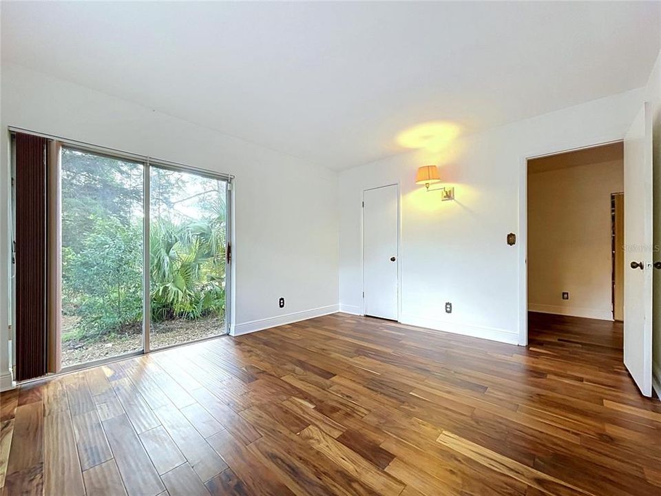 Activo con contrato: $499,000 (9 camas, 6 baños, 4140 Pies cuadrados)