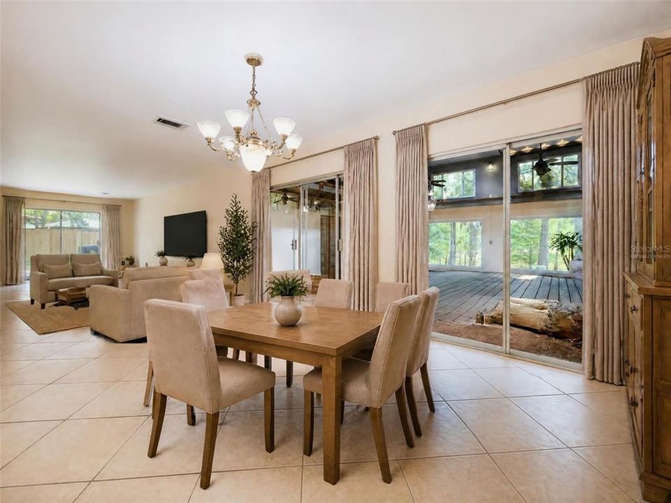 Activo con contrato: $499,000 (9 camas, 6 baños, 4140 Pies cuadrados)