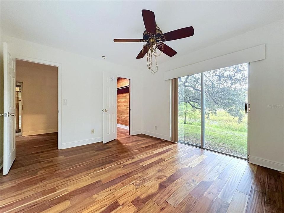 Activo con contrato: $499,000 (9 camas, 6 baños, 4140 Pies cuadrados)