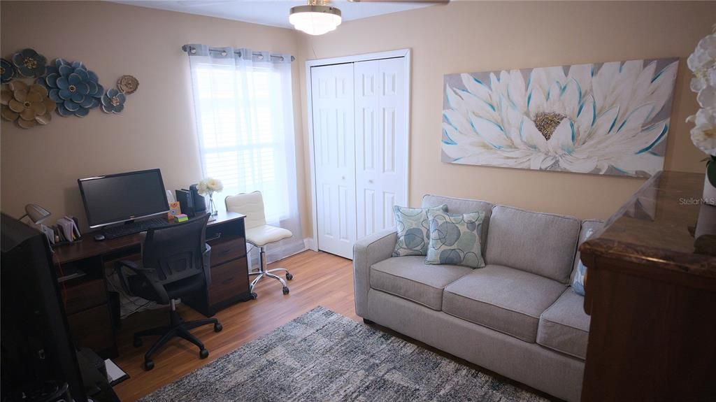 En Venta: $352,900 (3 camas, 2 baños, 1500 Pies cuadrados)