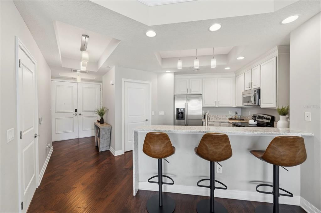 For Sale: $804,900 (2 beds, 2 baths, 1378 Square Feet)