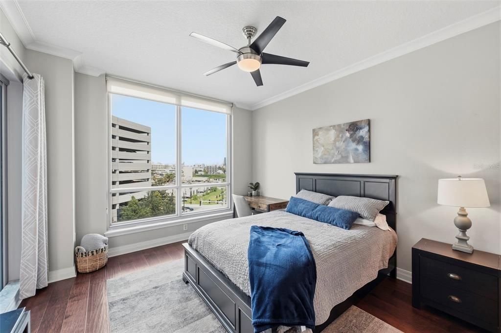 For Sale: $804,900 (2 beds, 2 baths, 1378 Square Feet)
