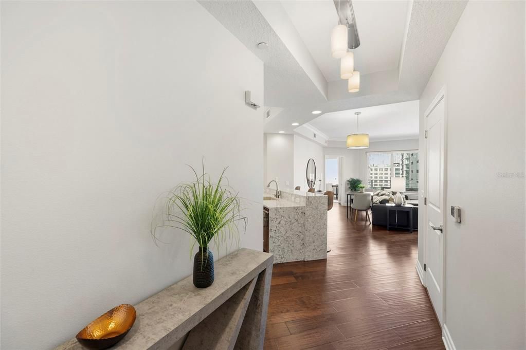 For Sale: $804,900 (2 beds, 2 baths, 1378 Square Feet)