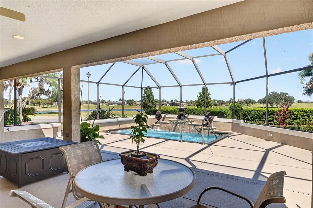 For Sale: $674,900 (3 beds, 2 baths, 1977 Square Feet)
