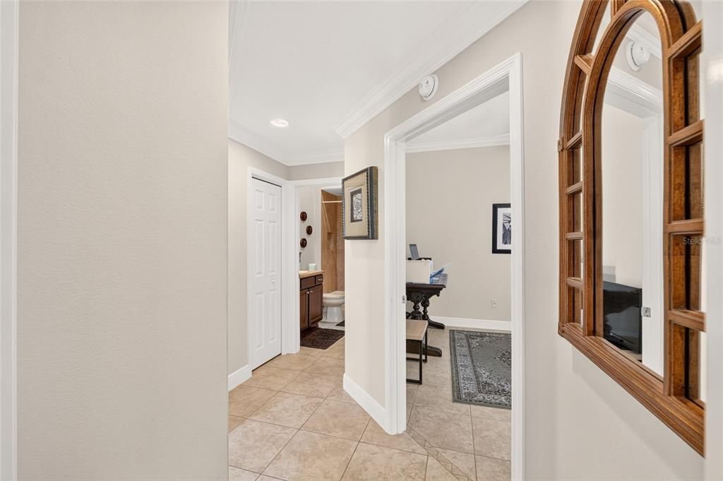 For Sale: $674,900 (3 beds, 2 baths, 1977 Square Feet)
