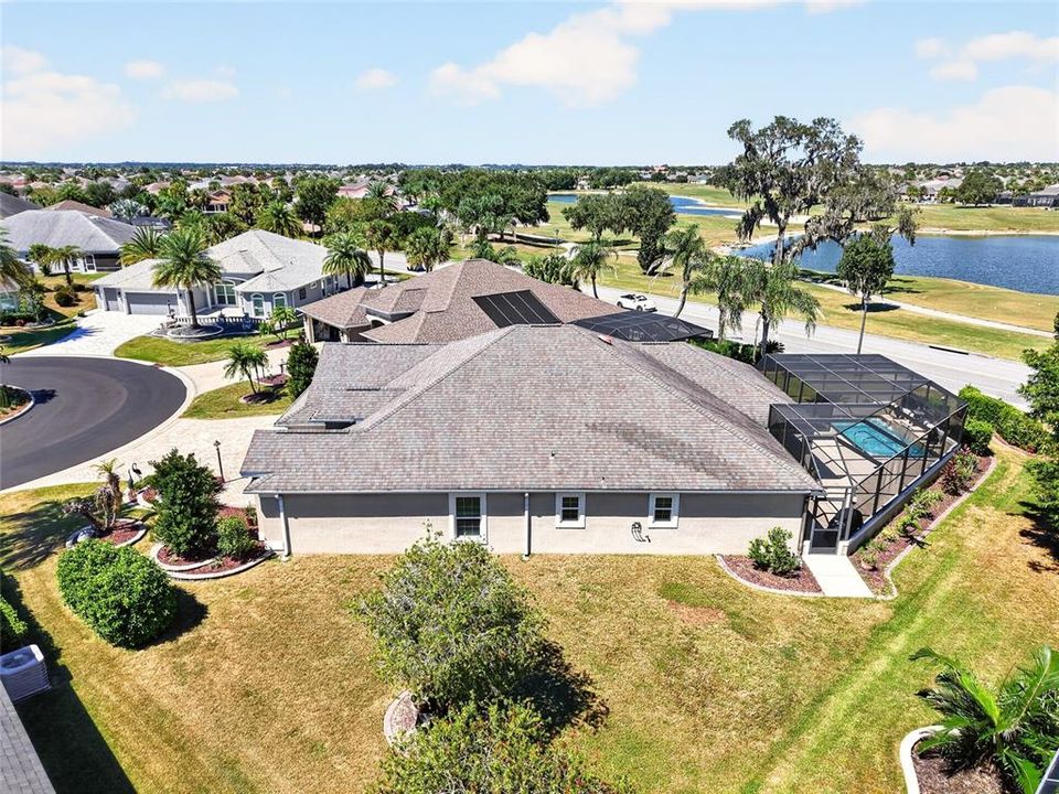 For Sale: $674,900 (3 beds, 2 baths, 1977 Square Feet)