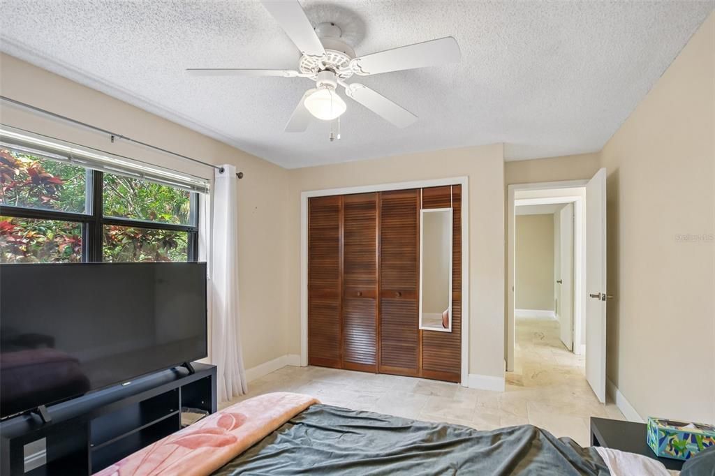 For Sale: $705,000 (3 beds, 2 baths, 1958 Square Feet)