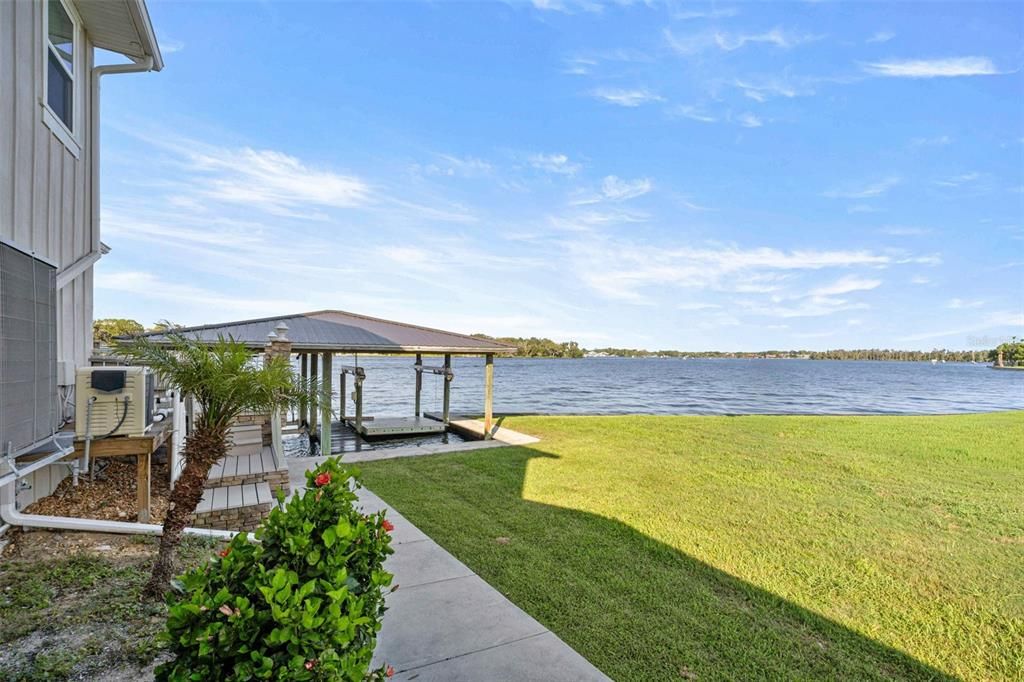 For Sale: $1,995,000 (3 beds, 2 baths, 2806 Square Feet)