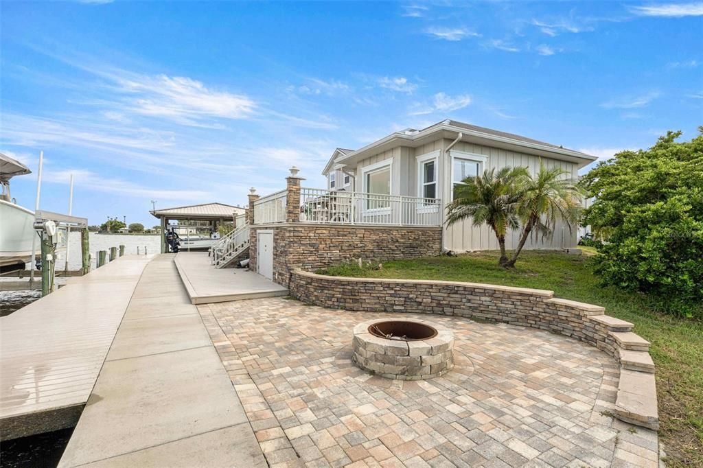 For Sale: $1,995,000 (3 beds, 2 baths, 2806 Square Feet)