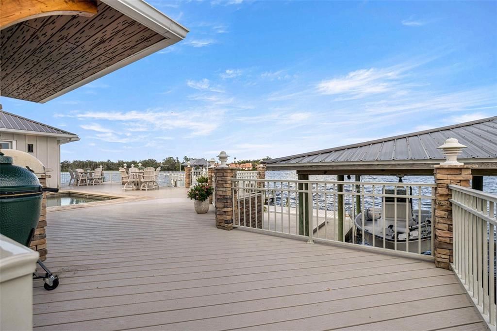 For Sale: $1,995,000 (3 beds, 2 baths, 2806 Square Feet)