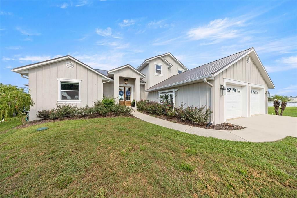 For Sale: $1,995,000 (3 beds, 2 baths, 2806 Square Feet)