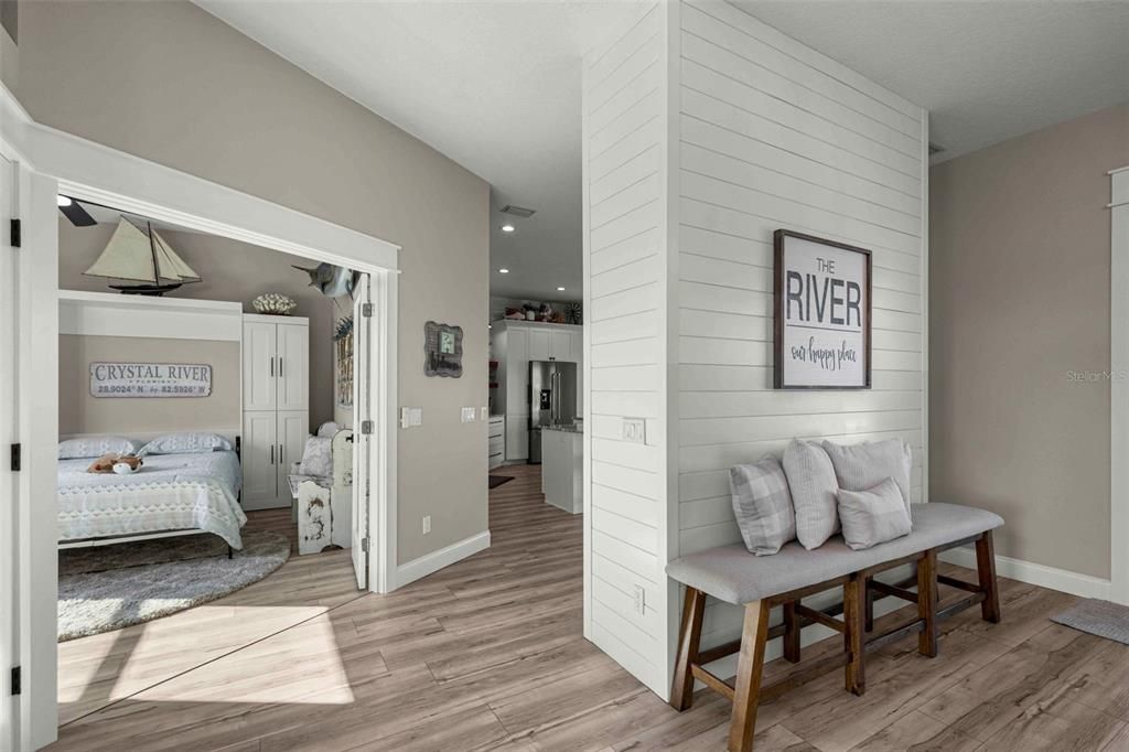 For Sale: $1,995,000 (3 beds, 2 baths, 2806 Square Feet)