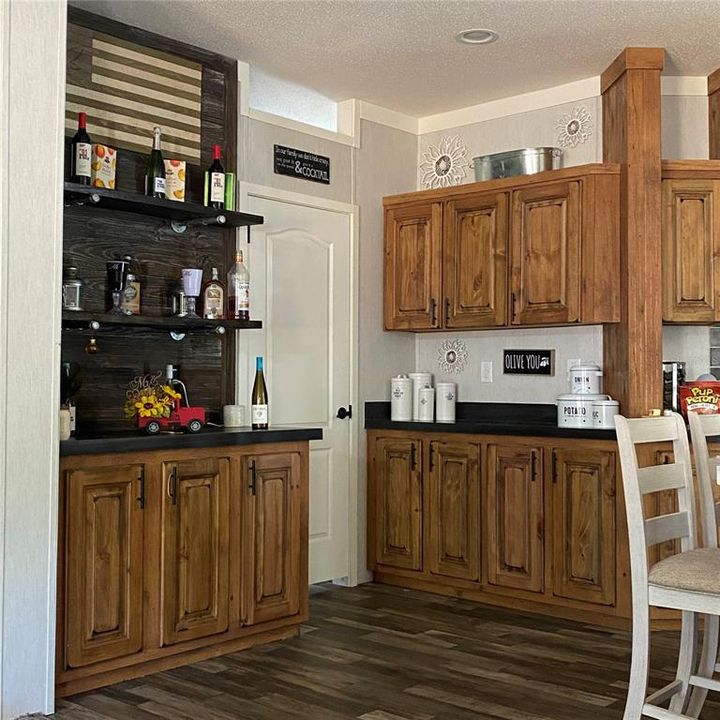 For Sale: $240,000 (3 beds, 2 baths, 1792 Square Feet)