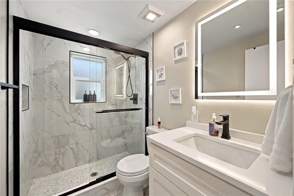For Rent: $1,960 (4 beds, 2 baths, 1512 Square Feet)