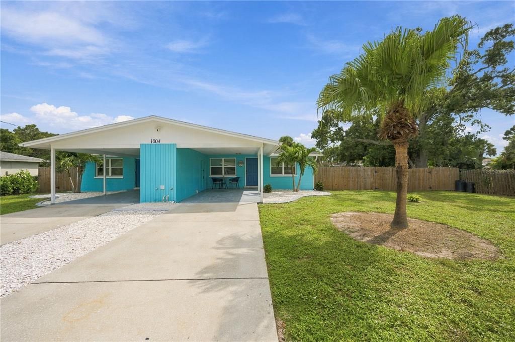For Rent: $1,960 (4 beds, 2 baths, 1512 Square Feet)