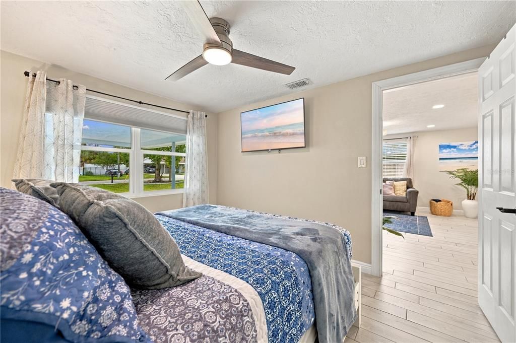 For Rent: $1,960 (4 beds, 2 baths, 1512 Square Feet)