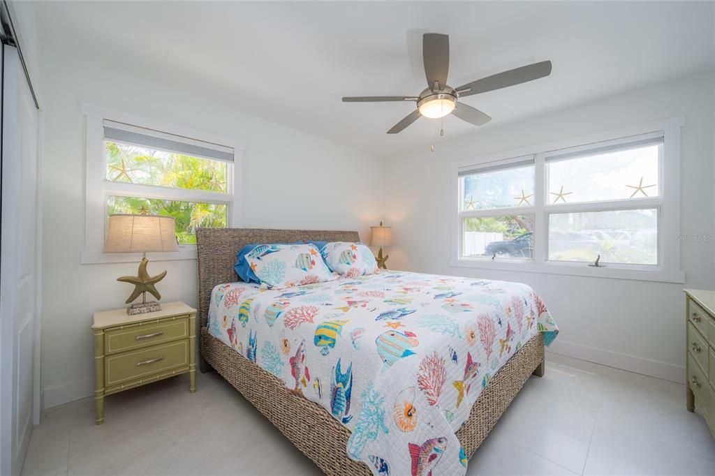 En Venta: $1,400,000 (4 camas, 2 baños, 1659 Pies cuadrados)