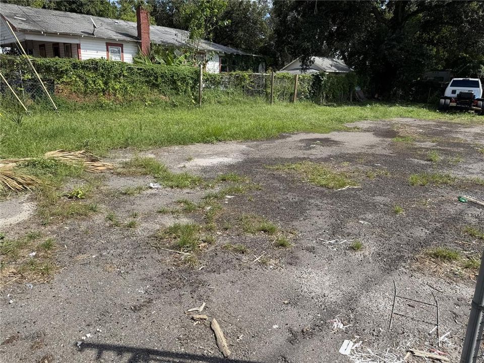 待售: $89,000 (0.11 acres)