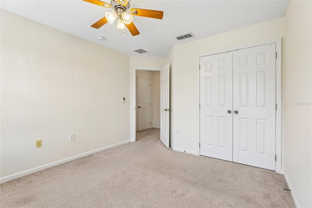 For Rent: $2,375 (3 beds, 2 baths, 1961 Square Feet)
