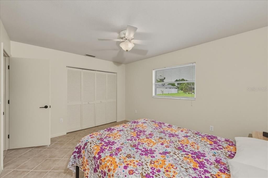 For Sale: $379,900 (2 beds, 2 baths, 1223 Square Feet)